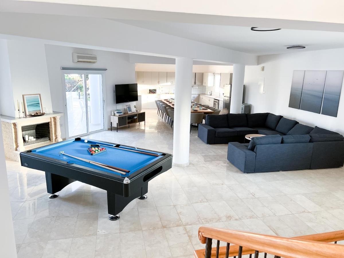 Grand Villa Lynn Seaview Ayia Napa Esterno foto