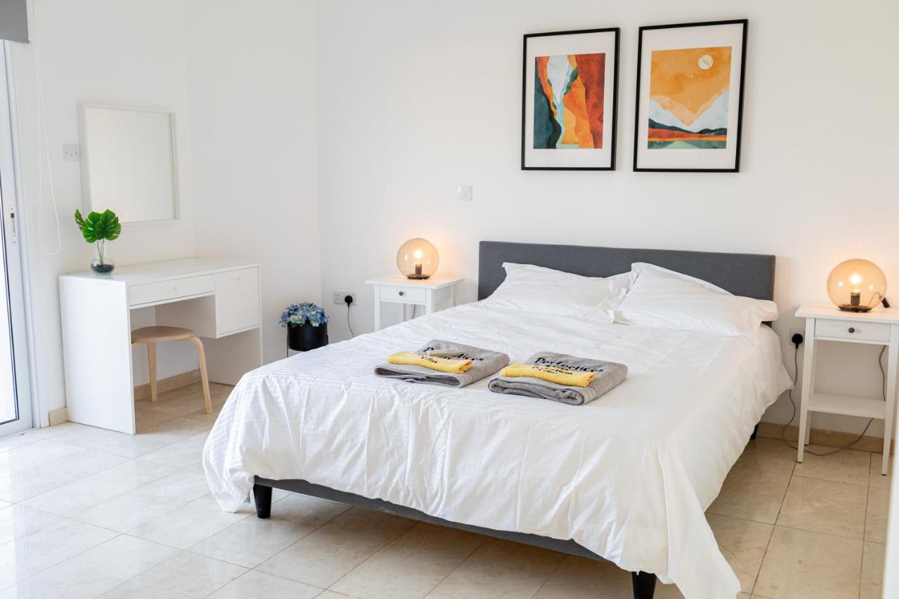 Grand Villa Lynn Seaview Ayia Napa Esterno foto
